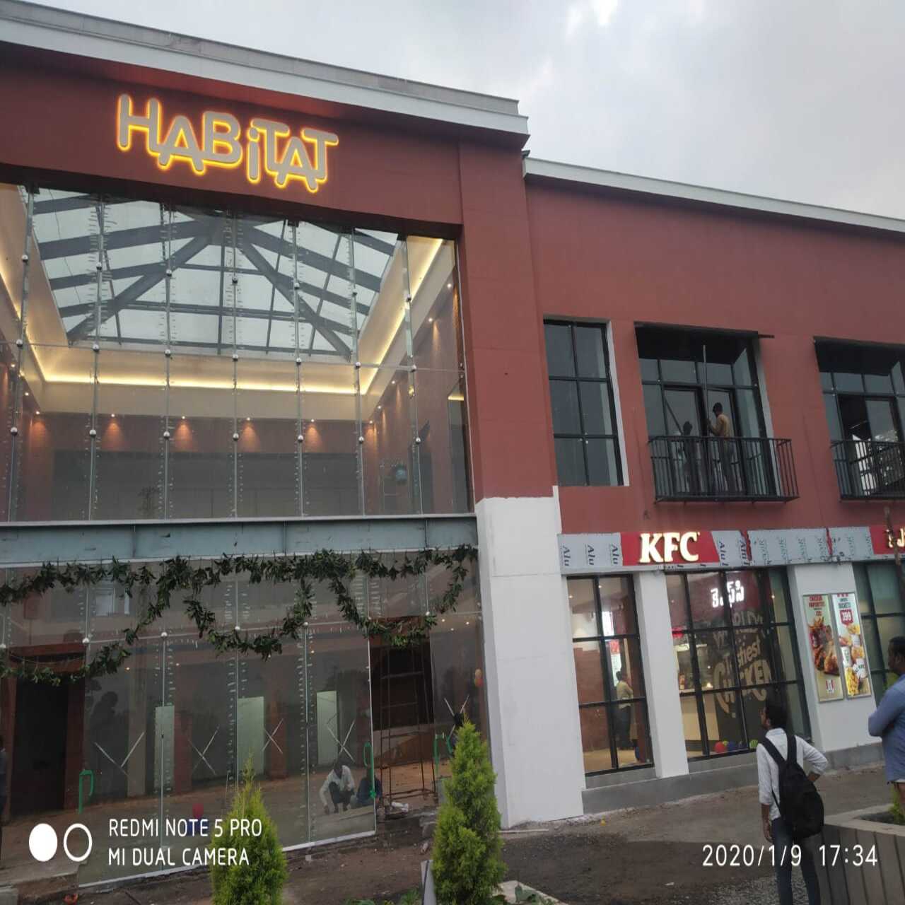 Glass Canopies & Awnings: